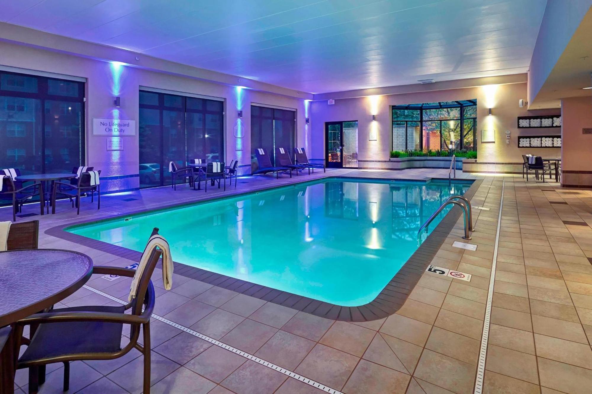 Courtyard By Marriott Bloomington Mall Of America Zewnętrze zdjęcie