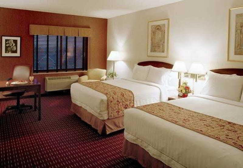 Courtyard By Marriott Bloomington Mall Of America Zewnętrze zdjęcie